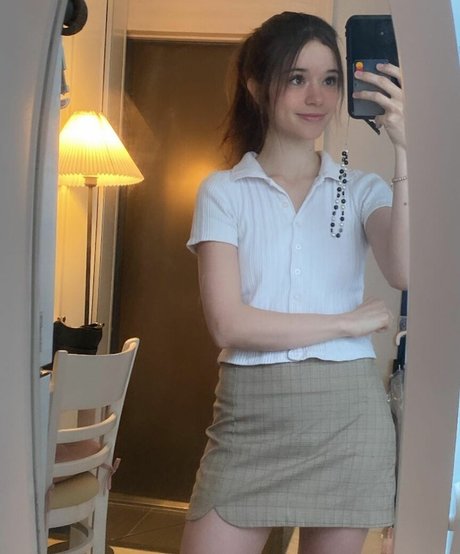 A_Bit_Rebecca photo 17