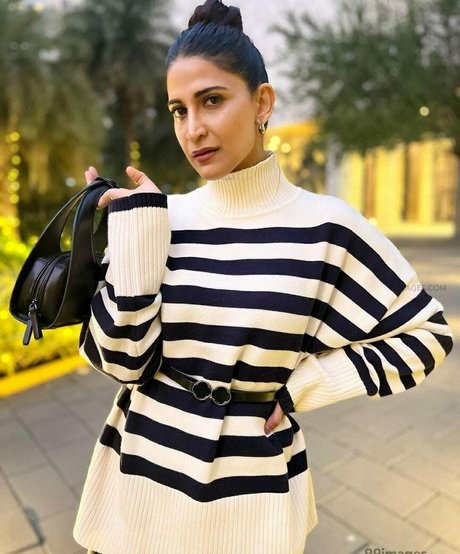 Aahana Kumra photo 33