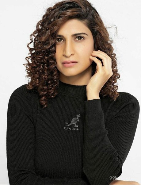 Aahana Kumra photo 39