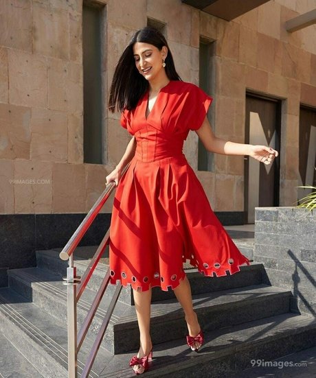 Aahana Kumra photo 46