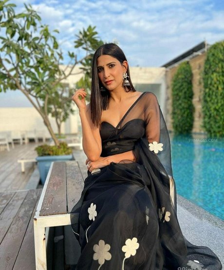 Aahana Kumra photo 64