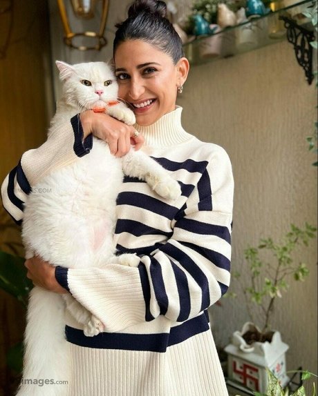 Aahana Kumra photo 72