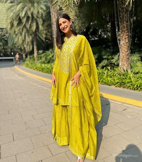 Aahana Kumra photo 87