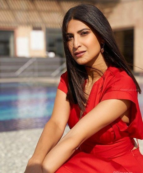 Aahana Kumra photo 91