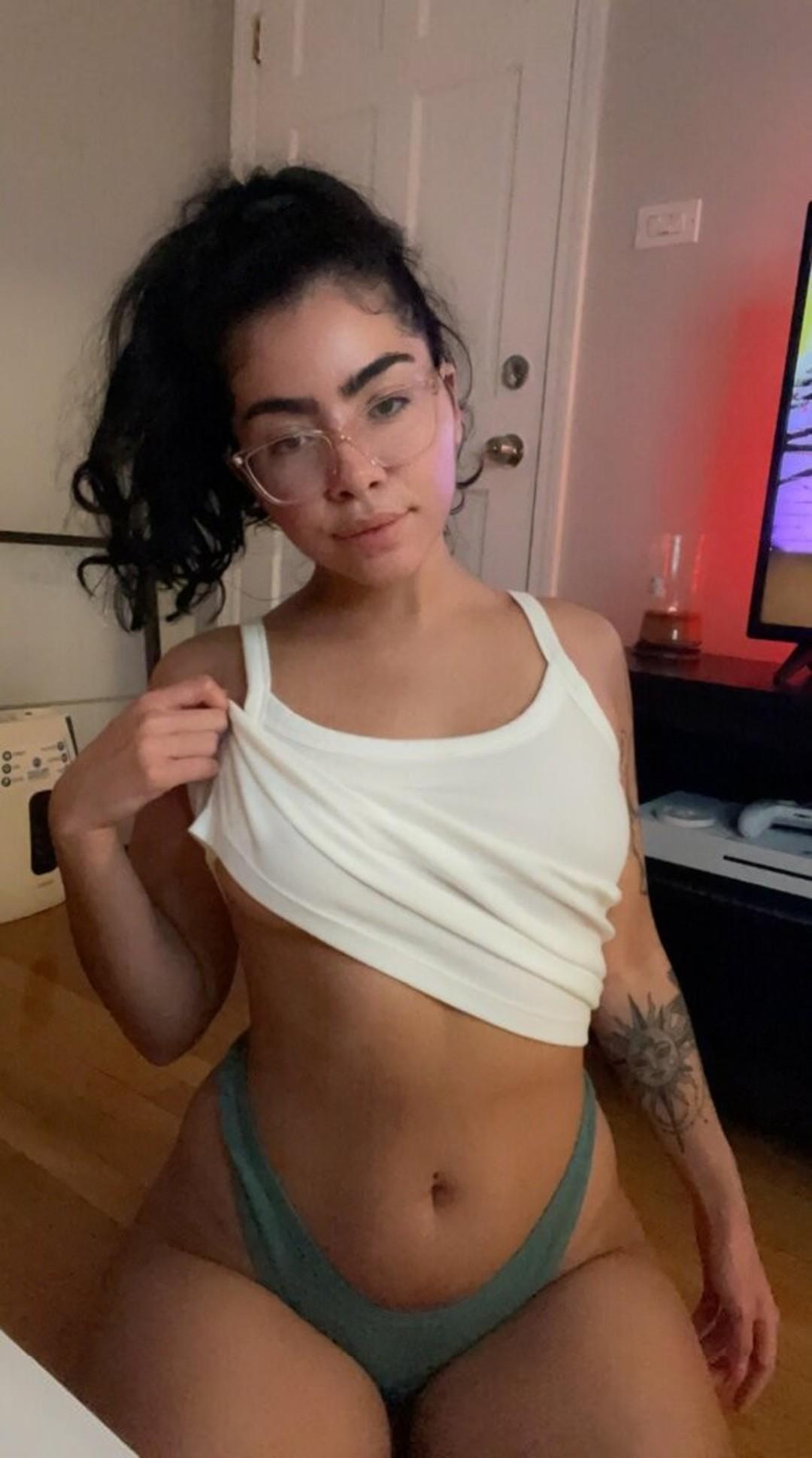 Aakari