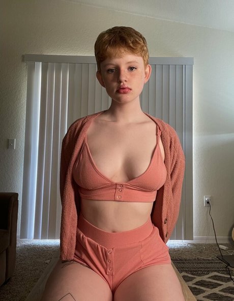 Aaliyah May photo 466