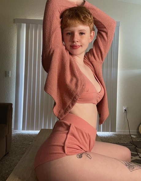 Aaliyah May photo 467
