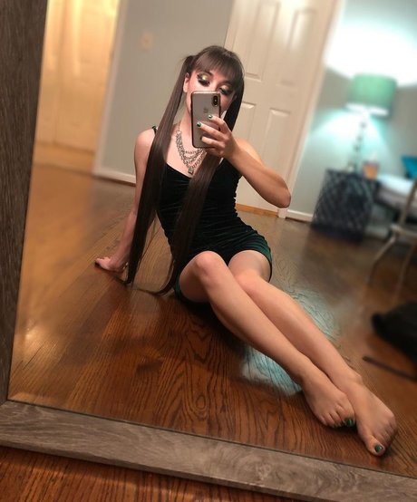 Aara Lee photo 13