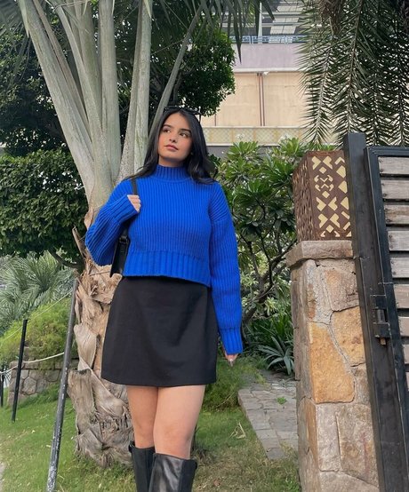 Aarushi Abrol photo 19