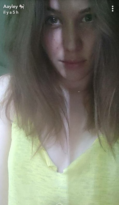Aayley photo 92