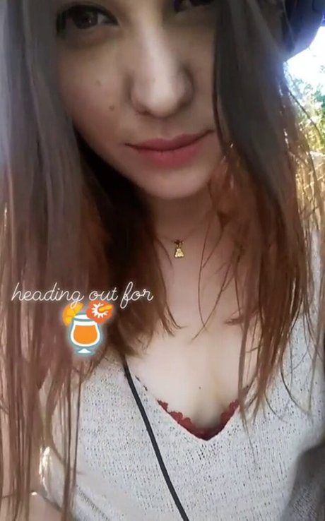 Aayley photo 96