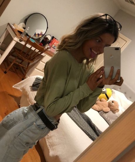 Abbey Jeffrey photo 24