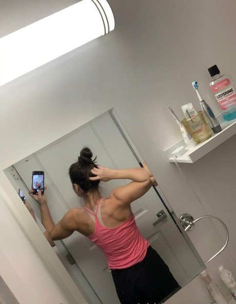 Abbiemaley4free photo 4