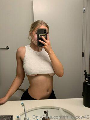 Abby Kruger photo 13
