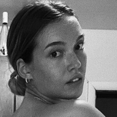 Abbygiirl photo 24