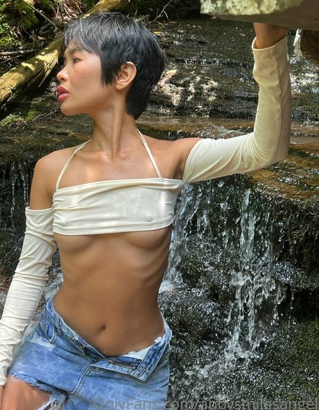 Abbysmilesangel photo 95