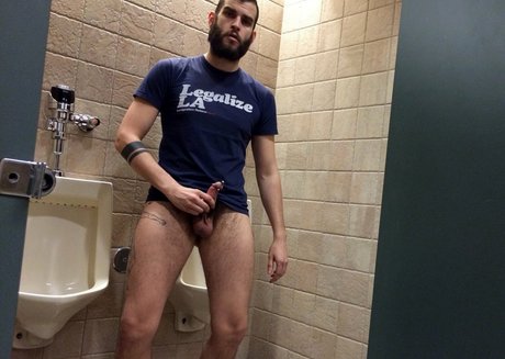 Abeardedboy photo 7