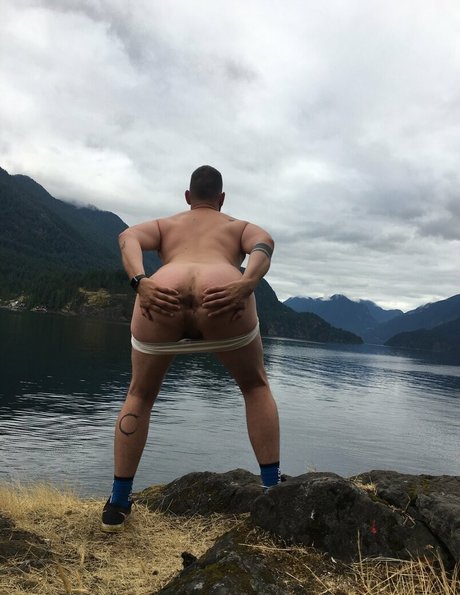 Abeardedboy photo 49