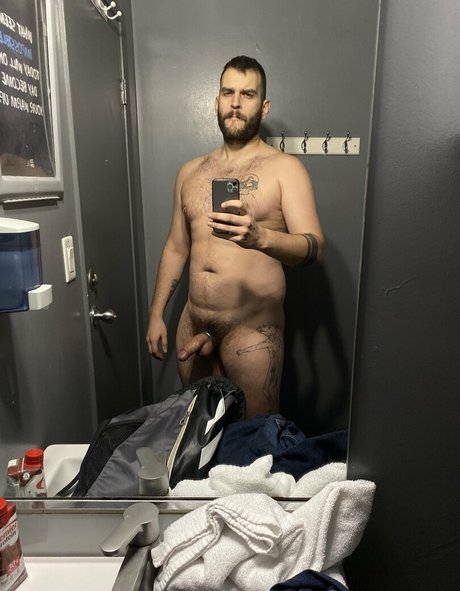 Abeardedboy photo 54