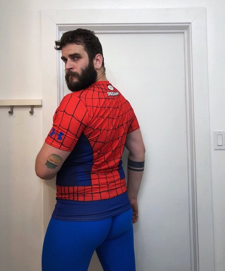 Abeardedboy photo 100