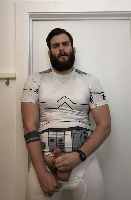 Abeardedboy photo 110