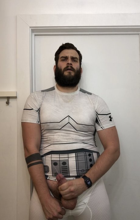 Abeardedboy photo 111