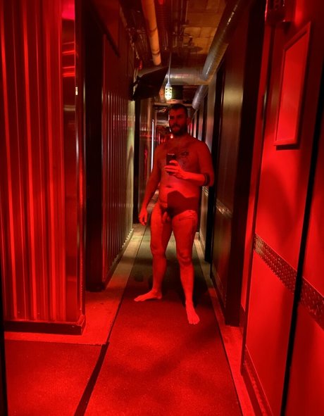 Abeardedboy photo 134