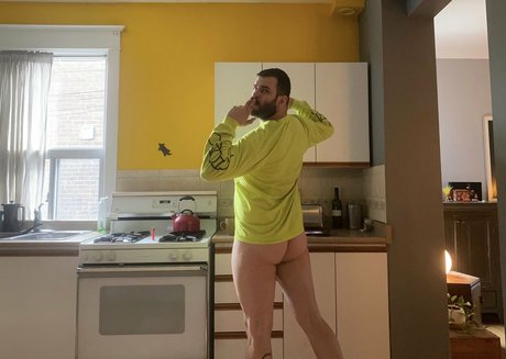 Abeardedboy photo 141
