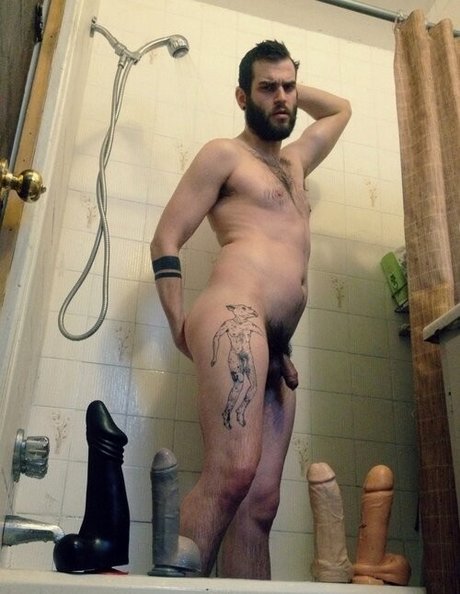 Abeardedboy photo 146