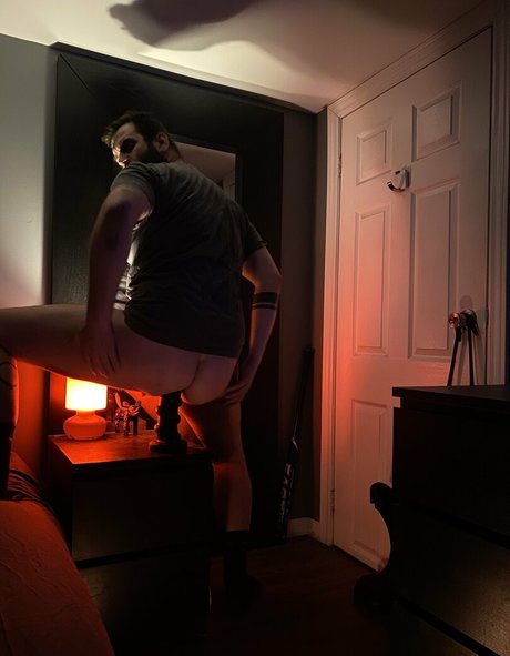 Abeardedboy photo 182