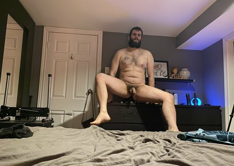 Abeardedboy photo 197