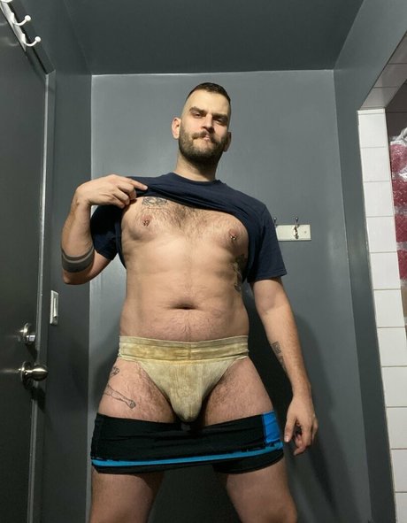 Abeardedboy photo 268