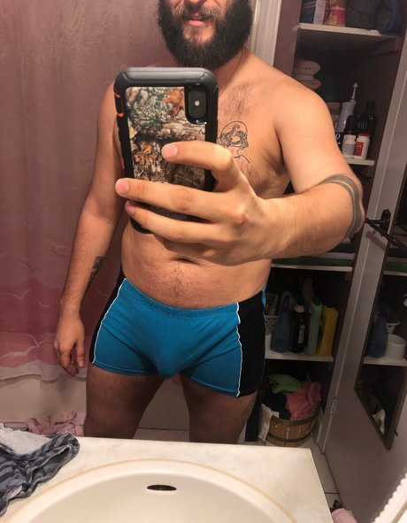 Abeardedboy photo 311