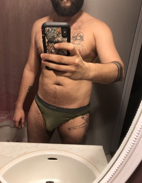 Abeardedboy photo 312