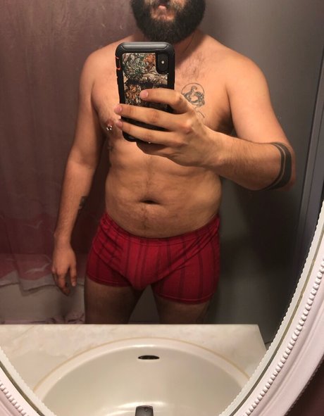 Abeardedboy photo 314