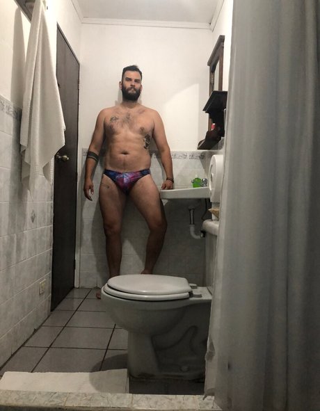 Abeardedboy photo 396