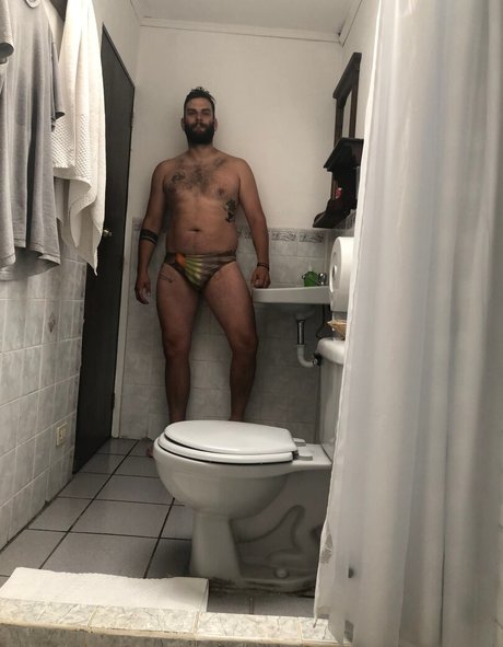 Abeardedboy photo 399
