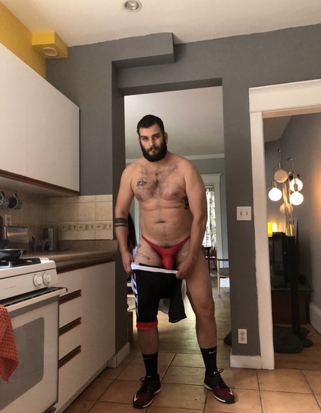 Abeardedboy photo 419