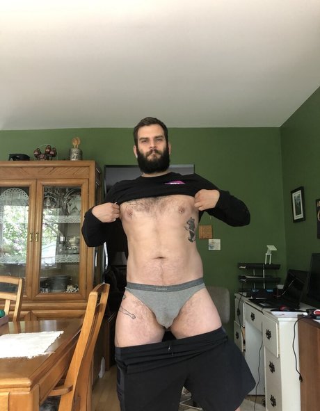 Abeardedboy photo 427