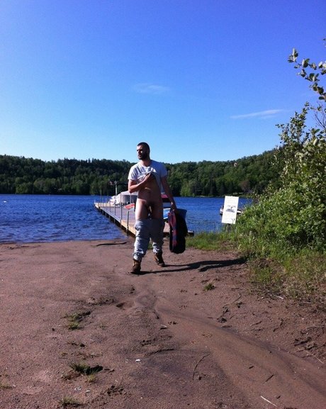 Abeardedboy photo 442