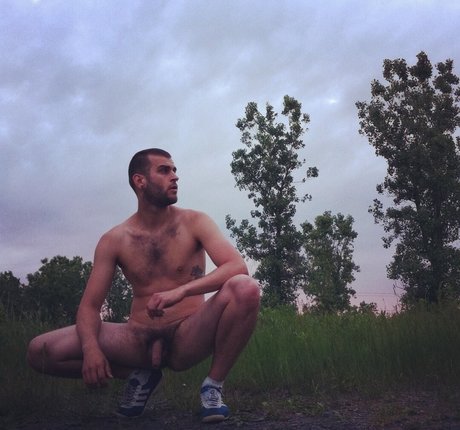 Abeardedboy photo 457