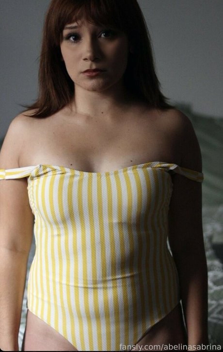 Abelina Sabrina photo 7