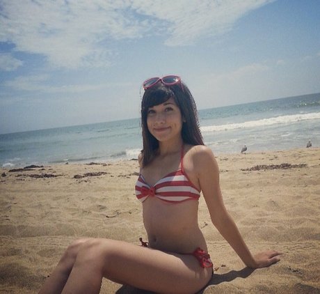 Abelina Sabrina photo 17