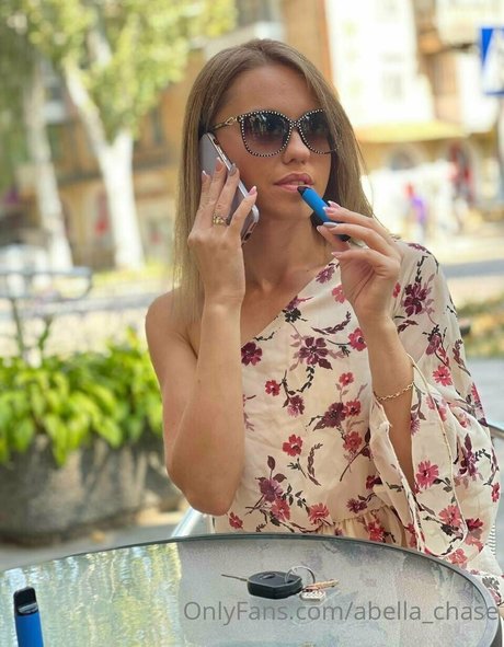 Abella_chase photo 11