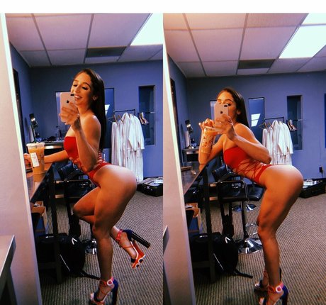 Abella Danger photo 895