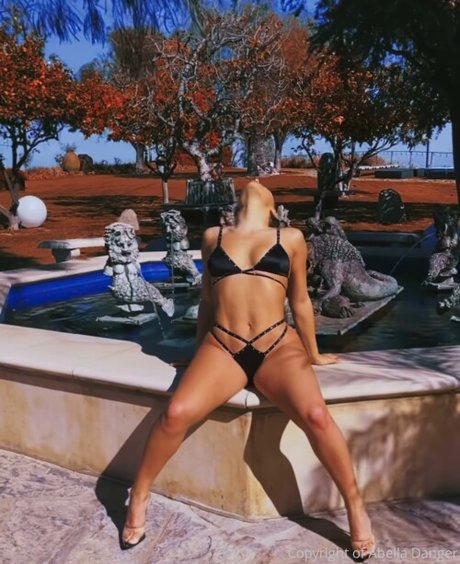 Abella Danger photo 915