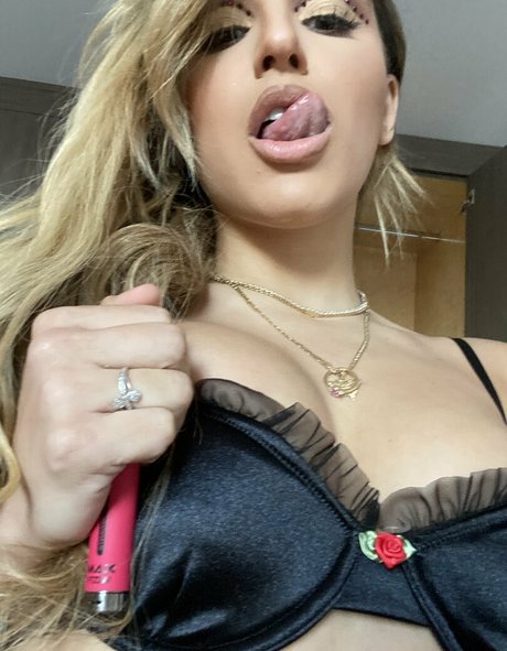 Abella Danger photo 1003