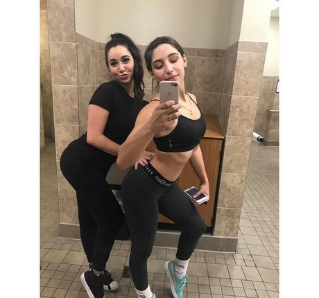 Abella Danger photo 1046