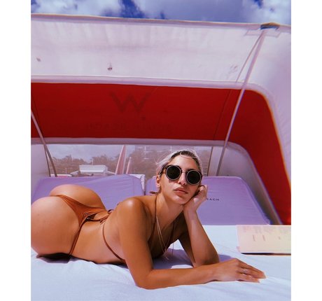 Abella Danger photo 1329
