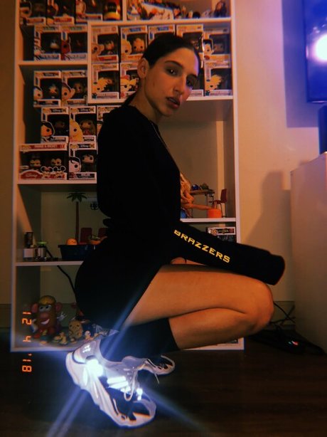 Abella Danger photo 1371